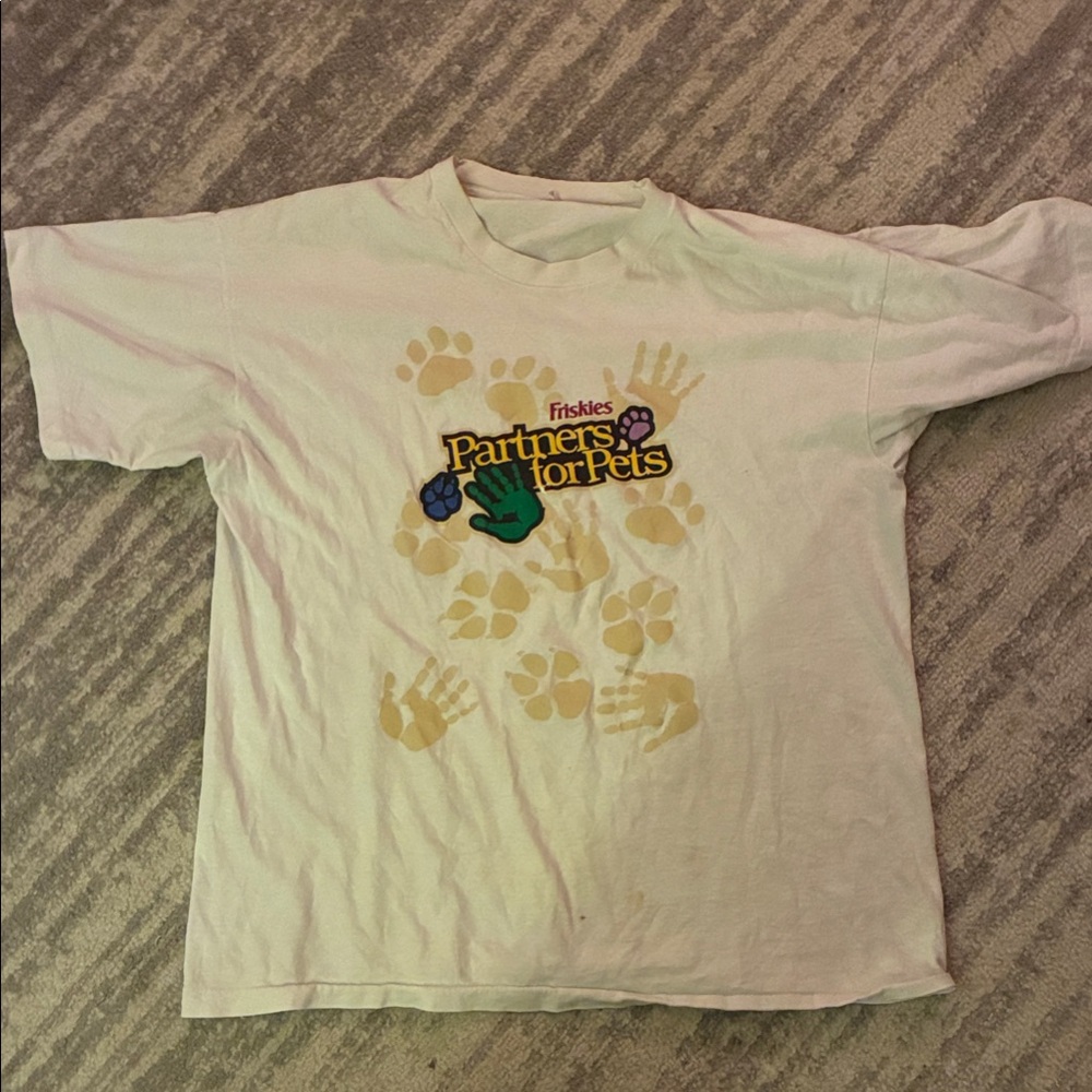 90’s Friskies Graphic T-Shirt with Paw Prints